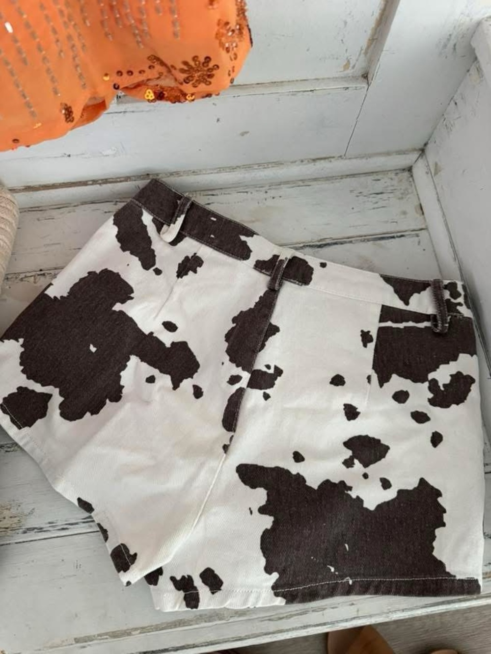 Le Lis Cow-Print High-Rise Jean Shorts - Black & White - Picture 2 of 2